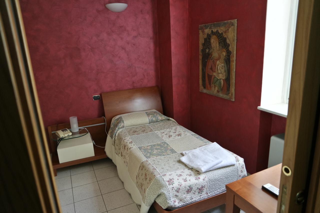 Albergo Giardinetto Scanzorosciate Eksteriør billede
